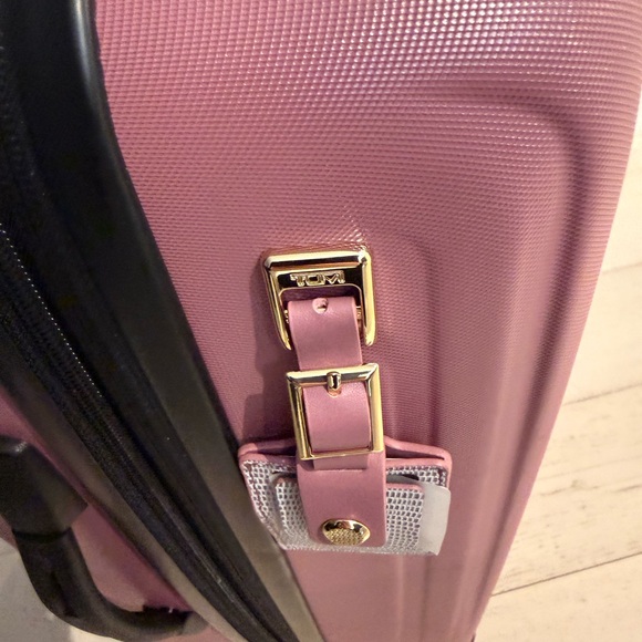 Tumi Pink Travel Bag - Picture 8 of 16